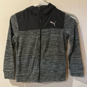 Boys Puma Lightweight Hooded Fleece Jacket size XS 5-6 A-2
